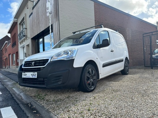 Peugeot Partner 1.6 hdi lichte vracht 47.000 km !